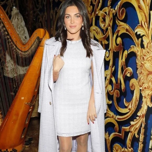 ALICE + OLIVIA COLEY WHITE TWEED BOUCLE RHINESTONE PEARL MINI DRESS $550 SMALL 2 - Picture 2 of 16